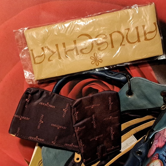 Anuschka Ocean-Themed Hand-Painted Women's Bag, Used For 4 Mo, To Big For Me - Picture 7 of 10